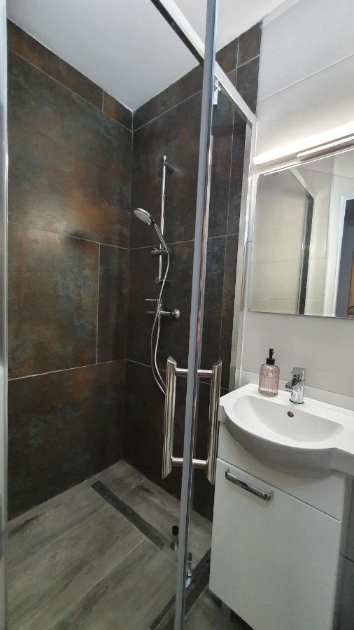 Uniapart Apartment